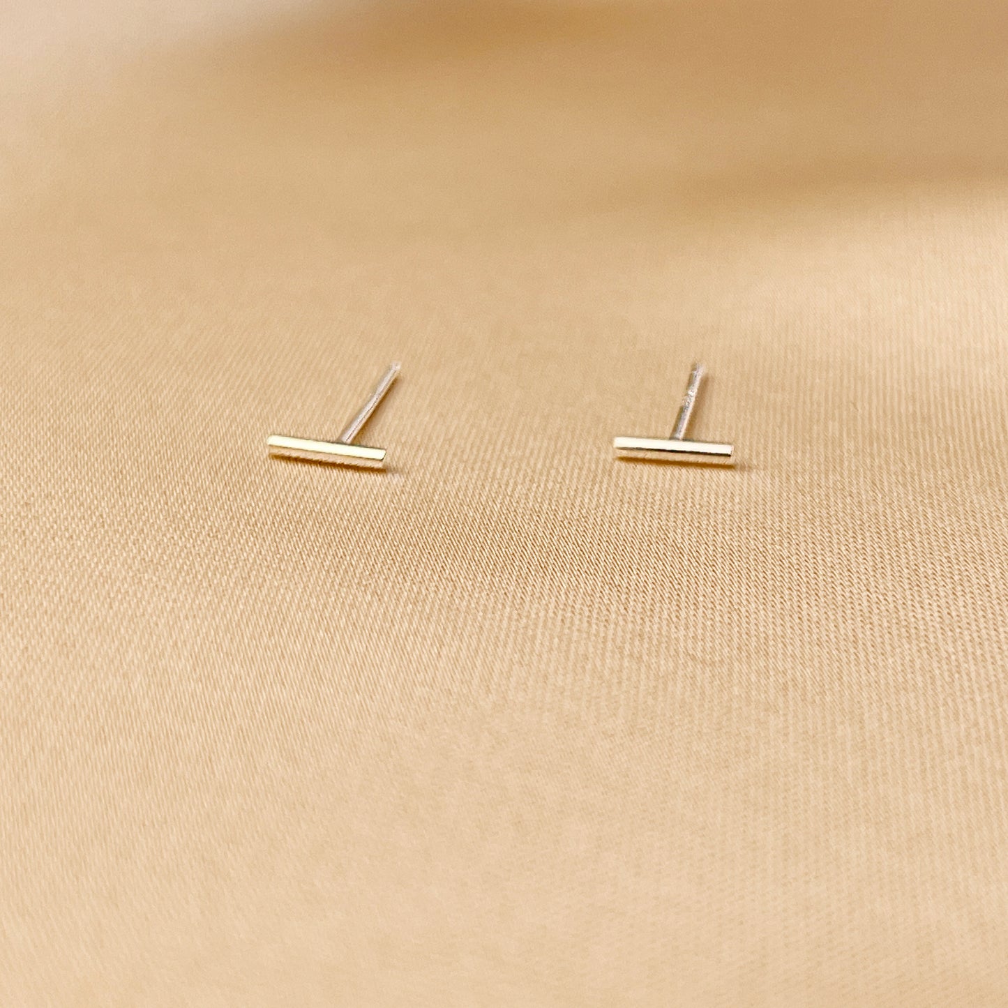 T-Bar Pfosten Ohrstecker zur Pflege der Ohrlöcher