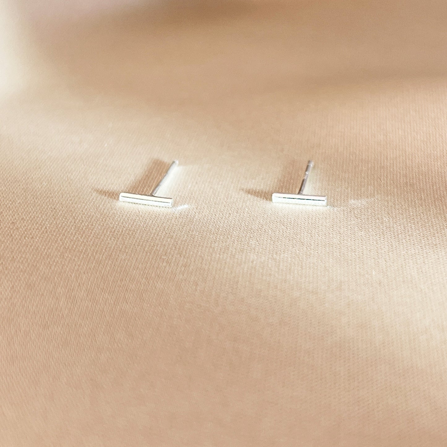 T-Bar Pfosten Ohrstecker zur Pflege der Ohrlöcher