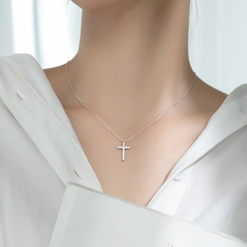 Kreuz Anhänger mit Zirkonia Halskette