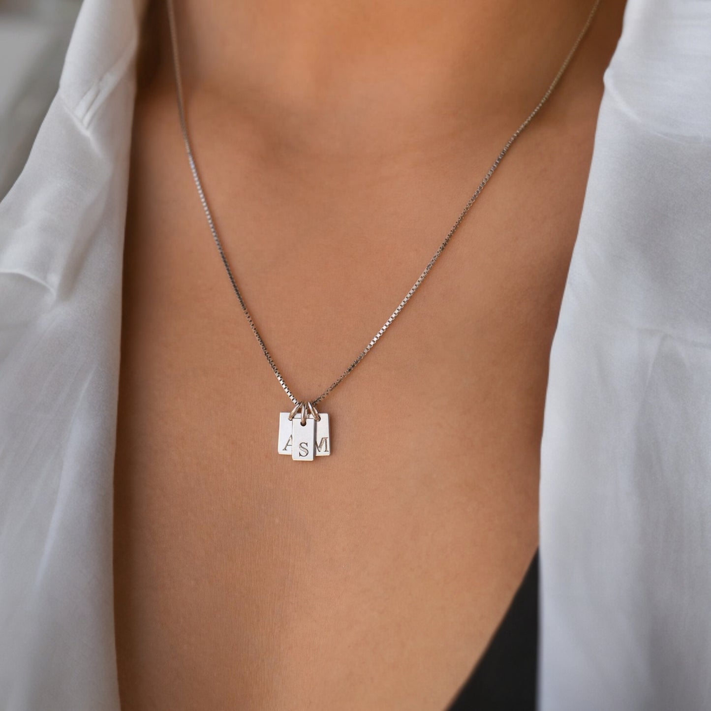 HOT SALE!! Zierliche Initial Halskette