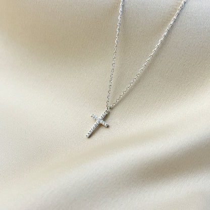 Kreuz Anhänger mit Zirkonia Halskette