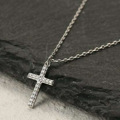 Kreuz Anhänger mit Zirkonia Halskette